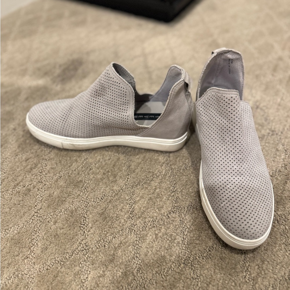 Gray Steve Madden sneakers